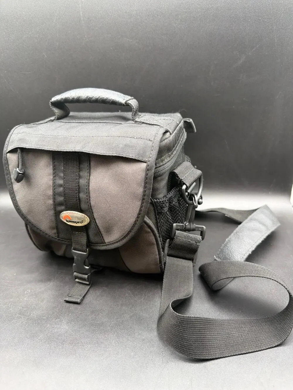 Lowepro Slingshot 302 AW Camera Backpack Sling Bag DSLR Waterproof Cover